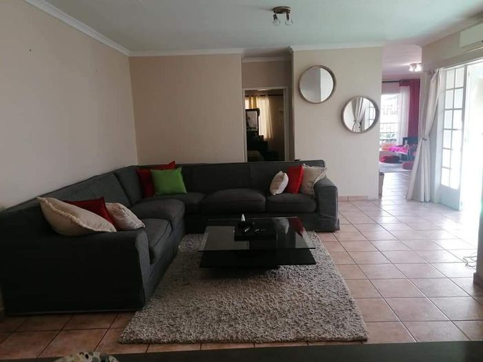 For Sale: 3-bedroom townhouse in Windhoek West, secure complex, aircons, courtyard.