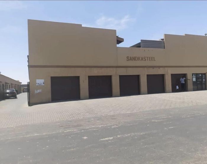 Property #2216294, Apartment for sale in Walvis Bay Central