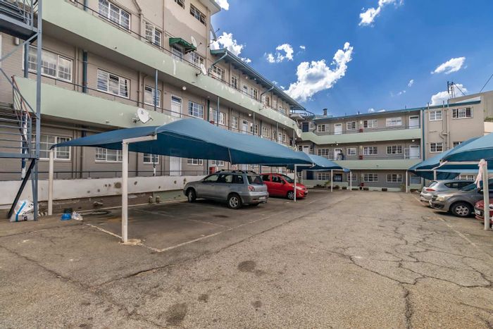 Property #2223083, Apartment for sale in Auckland Park