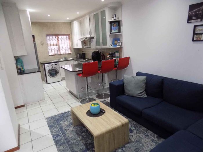 Property #1976696, Townhouse Rental Monthly in Soneike