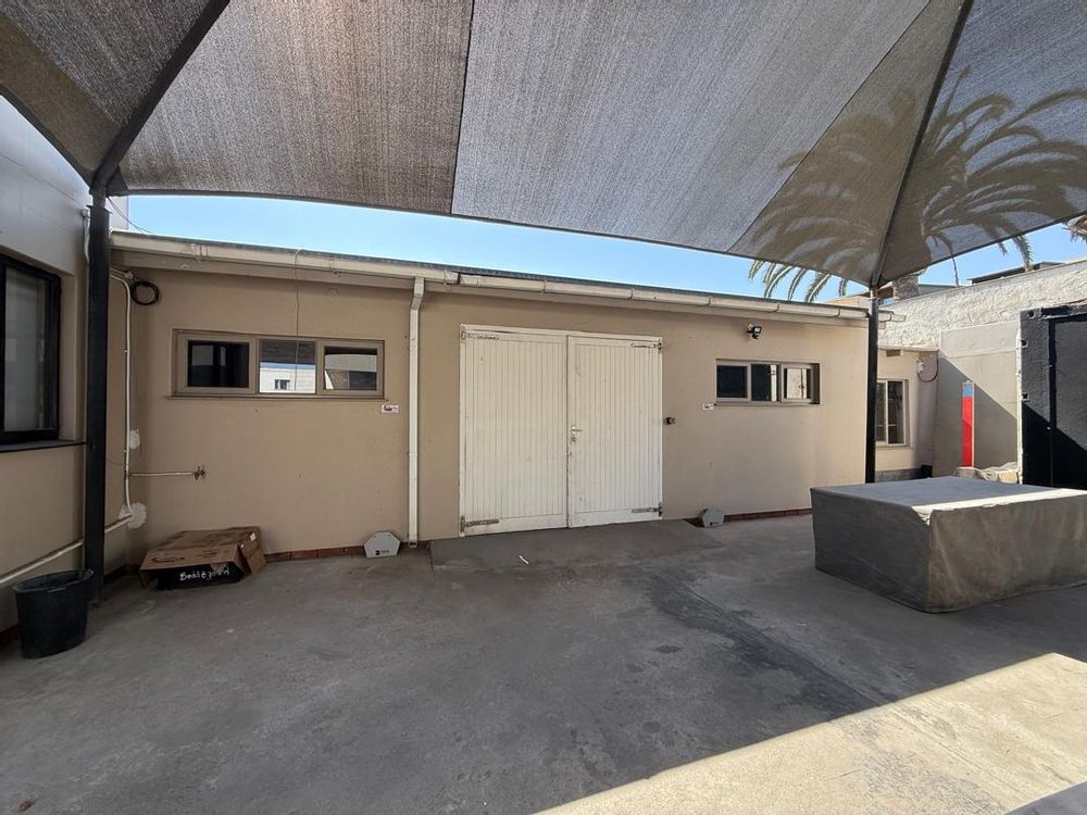 Storage and inyard space for get togethers