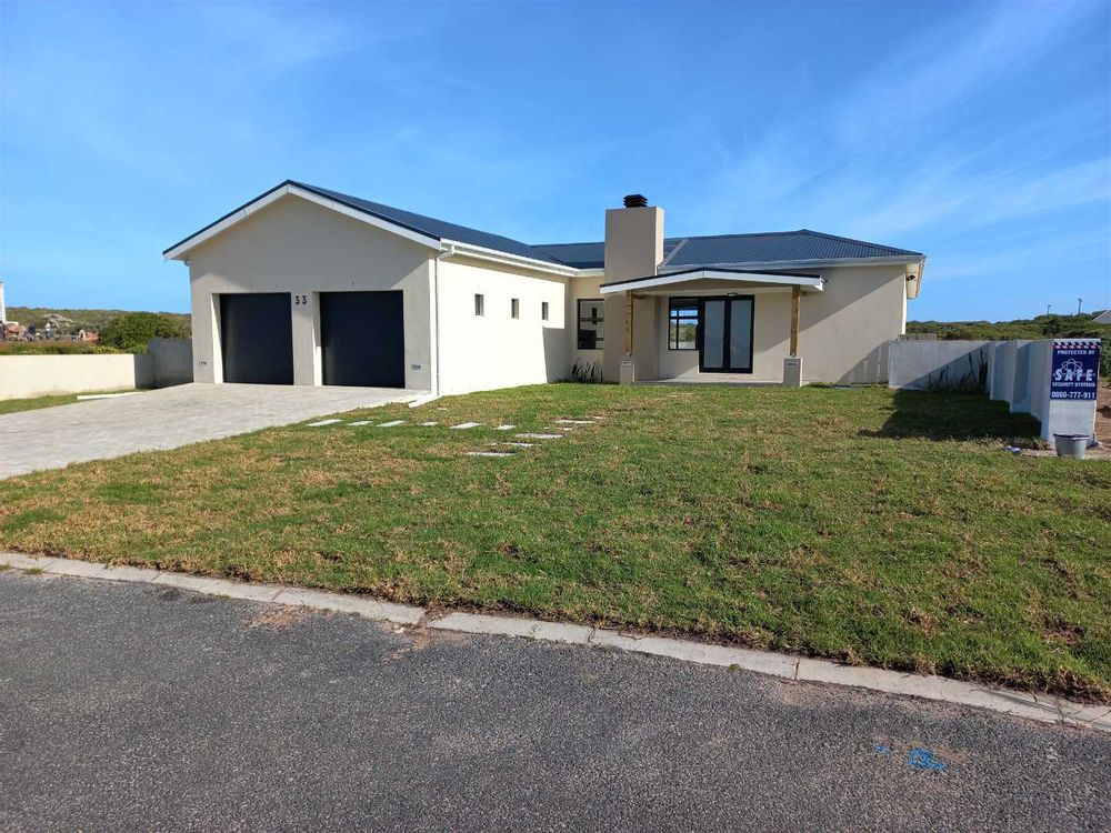 Front View of Dwelling within Duikersfontein (as a part of Kleinbaai). About 250 metres walking distance to the Sea.