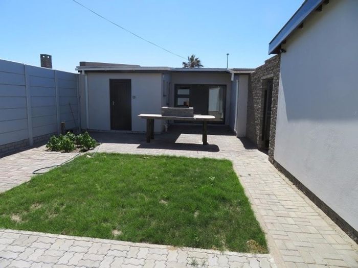 Property #958343, House for sale in Walvis Bay Central