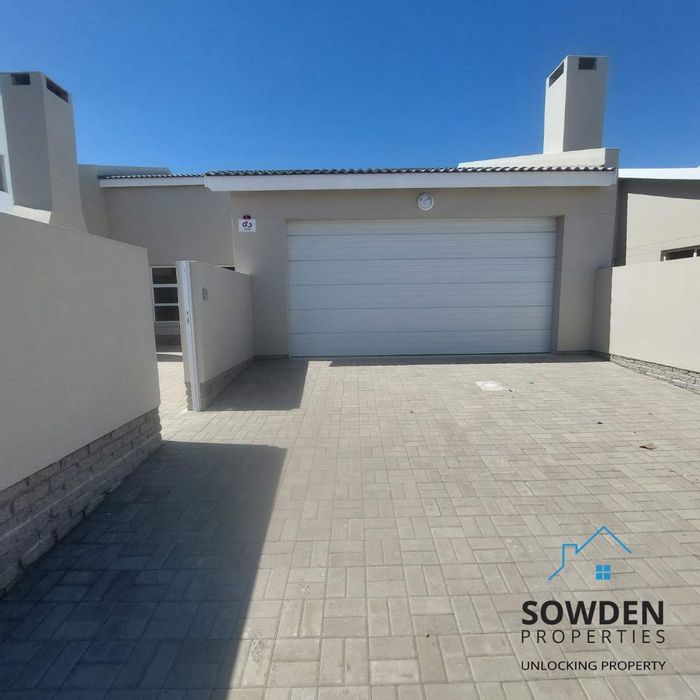 Property #2237814, Townhouse for sale in Swakopmund Ext 39