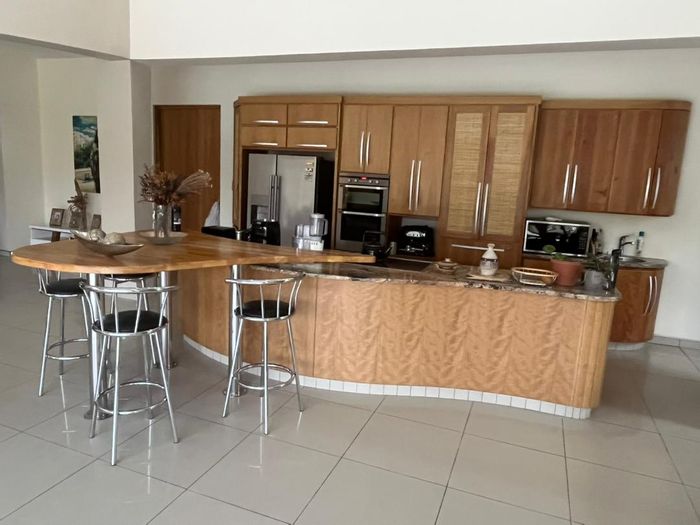 Auasblick House For Sale: Spacious 3-level home with pool, gym, and cinema.