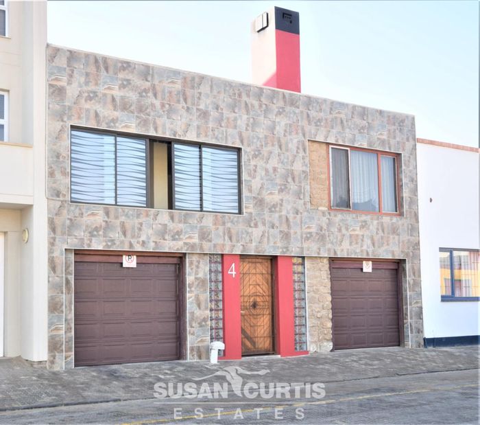 Property #2065128, House for sale in Swakopmund Central