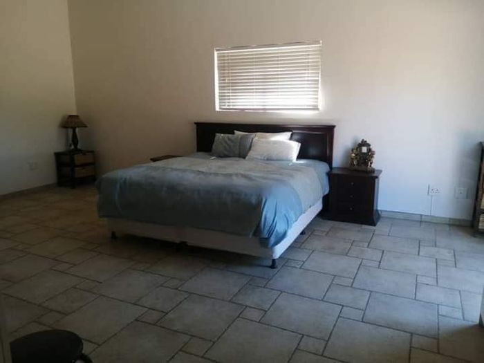 Property #2166310, House rental monthly in Khomasdal