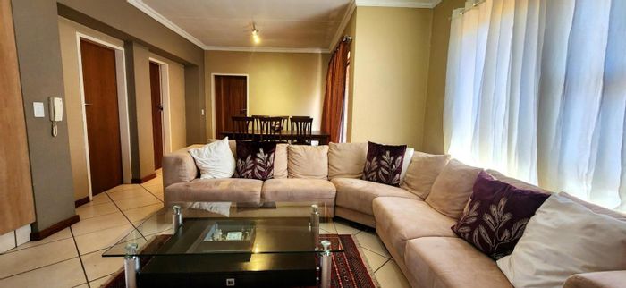 Meyersdal Townhouse For Sale: 2 Bedrooms, 2 Bathrooms, Private Balcony, Close to Amenities.