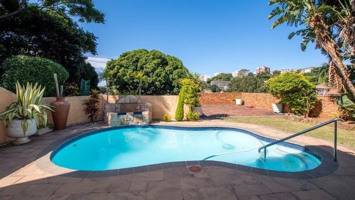 For Sale: Spacious Morningside house with pool, flatlet, and double garage.