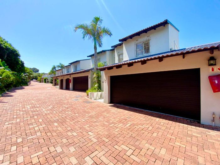 Property #2229381, Townhouse rental monthly in Umhlanga Rocks Central
