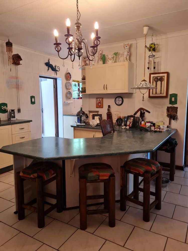 Gracious Dining area 