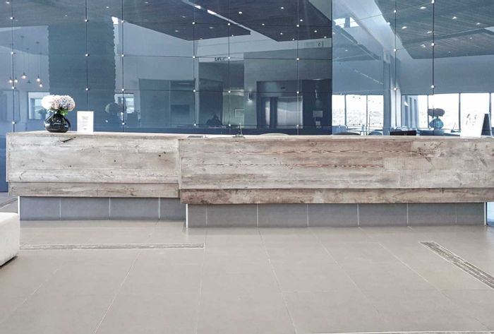 Lynnwood Manor Office To Rent: Virtual services, meeting rooms, and professional support available.