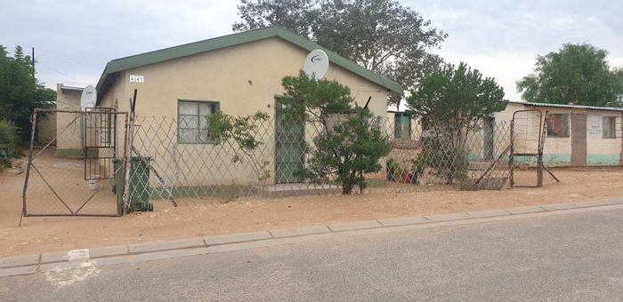 Property #2211237, House for sale in Katutura