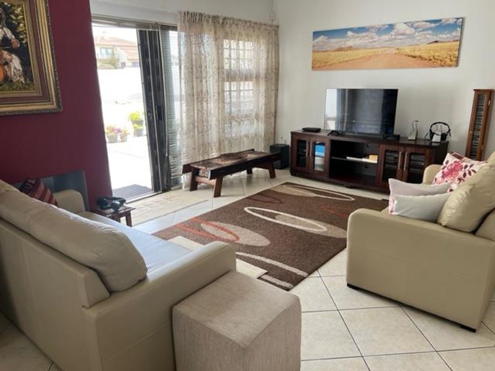 Main house - open plan lounge area