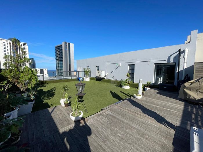 Umhlanga Central Apartment For Sale: Sea Views, Pool, Steps From Oceans Mall