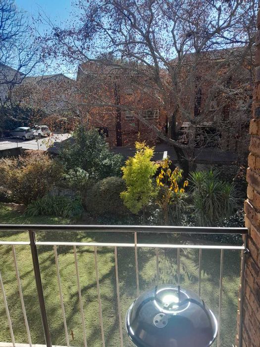 For Sale: Apartment in South Crest with 2 bedrooms, garage, and secure access.