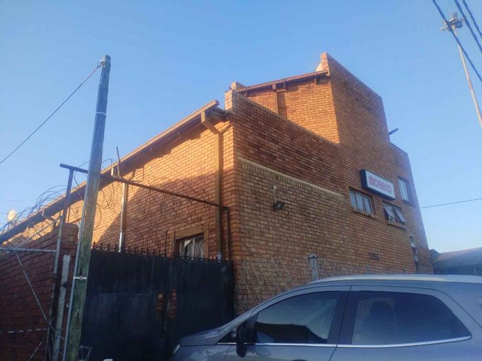 Property #2389183, Cottage Rental Monthly in Mamelodi East