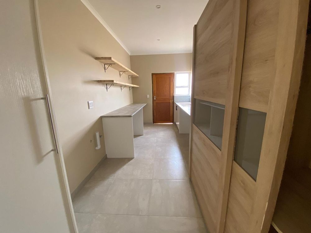 Pantry/ scullery/ laundry room