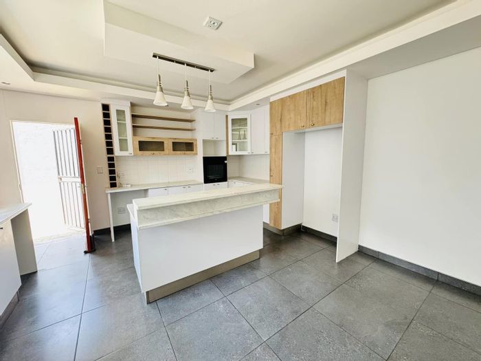 Rocky Crest Residential properties for sale