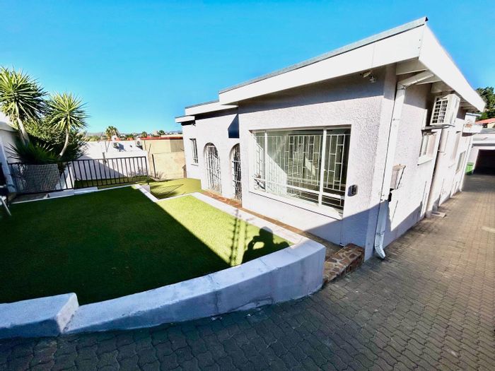 Property #2389750, House Rental Monthly in Khomasdal