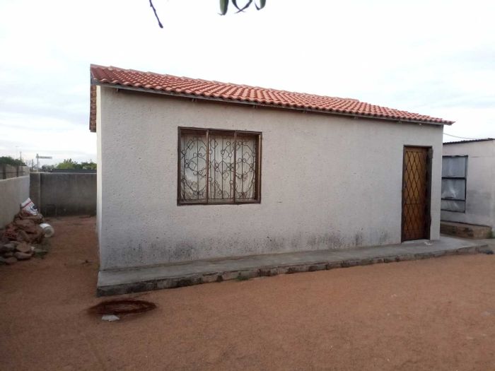 Property #2204266, House for sale in Soshanguve X