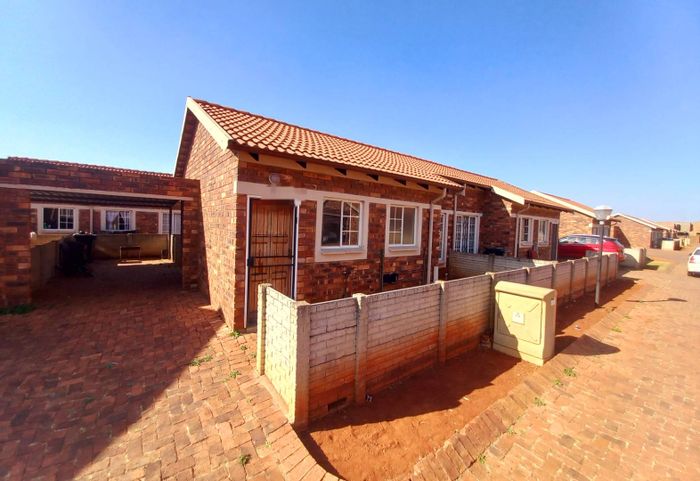 For Sale: Apartment in The Orchards with 24-hour security, 2 bedrooms, parking.
