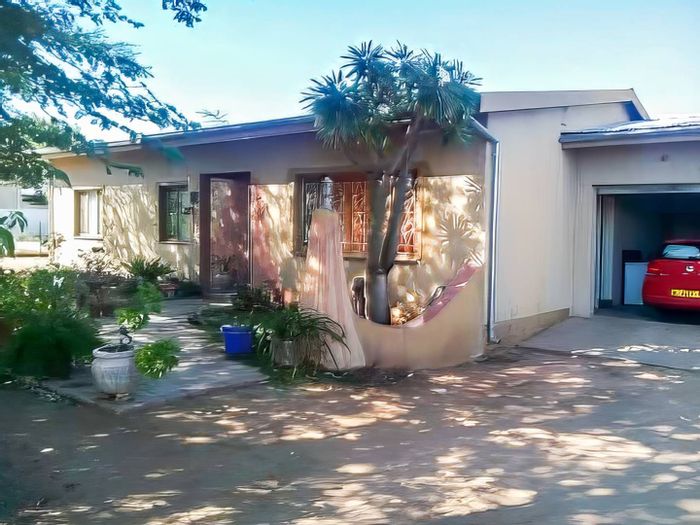 Property #2198405, House for sale in Otjiwarongo