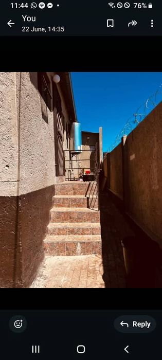 Property #2422369, House For Sale in Windhoek Central