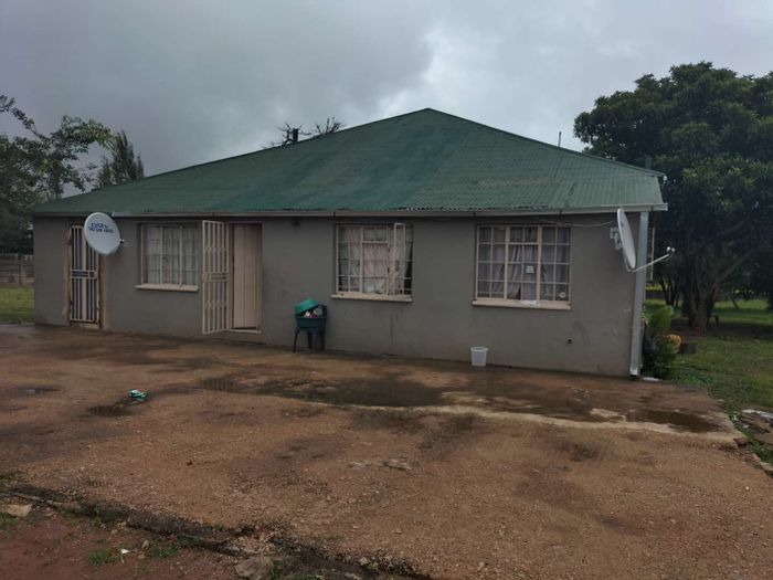 Property #2156579, Small Holding for sale in Putfontein