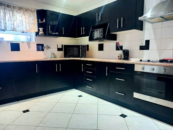 Property #2175974, House rental monthly in Walvis Bay Central