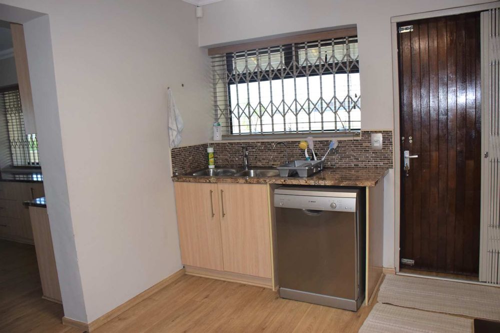 main house - kitchen