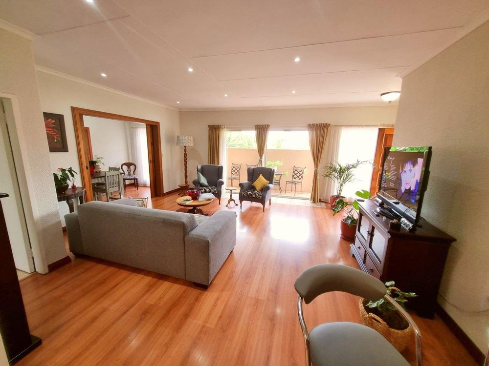 Open Plan Lounge