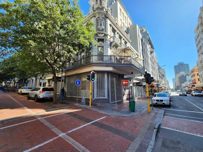 Retail space to rent in Cape Town City Centre with rooftop terrace access.