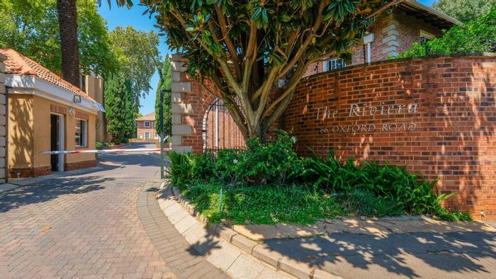 To Rent: Garden townhouse in Riviera with 3 bedrooms, parking, and security.