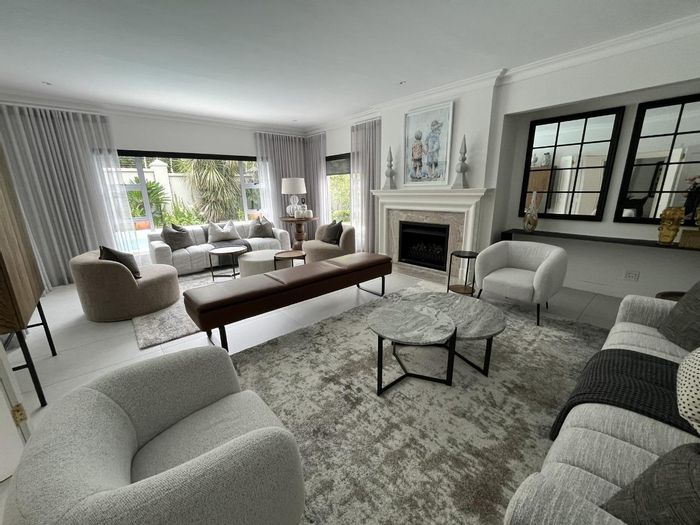 Atholl Cluster To Rent: 4 en-suite bedrooms, private office, pool, 24-hour security.