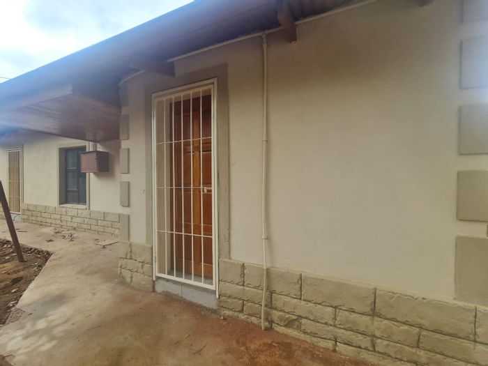 Property #2237793, Apartment rental monthly in Rietfontein