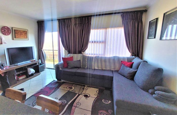 Property #2195122, Apartment for sale in Mulbarton