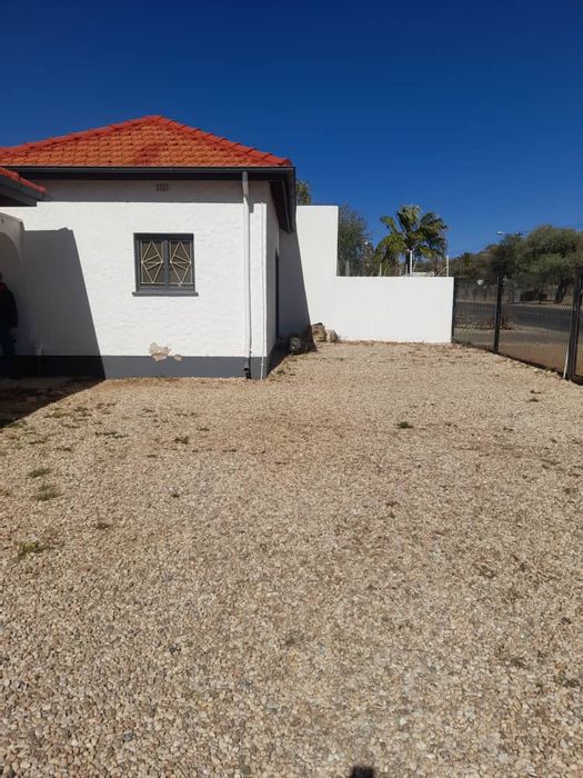 Property #2194853, House for sale in Klein Windhoek