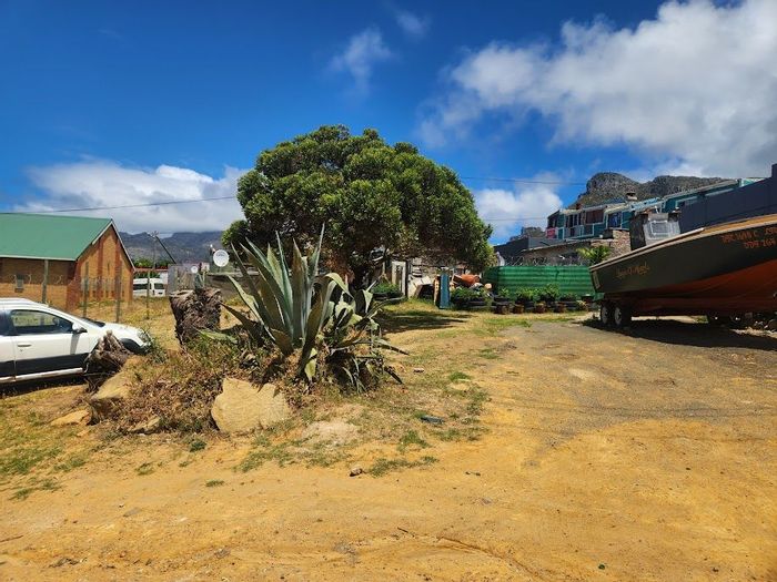 Kleinmond Central: Vacant Land Residential For Sale, 359sqm, no transfer duties.