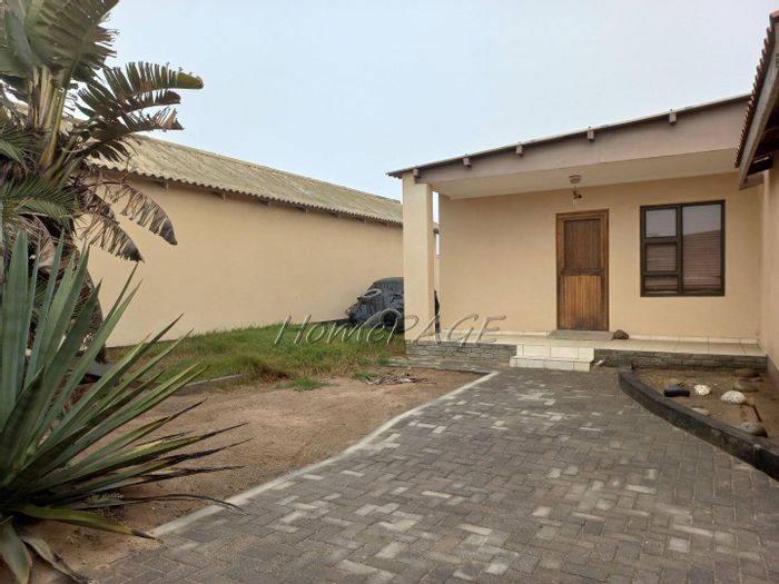 Property #2159349, House for sale in Walvis Bay Central