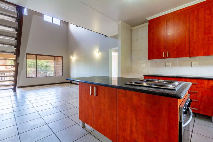 Property #2206599, Apartment for sale in Sunninghill