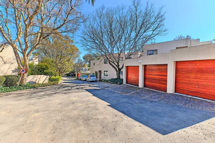 Property #2052326, Apartment sold in Parkmore