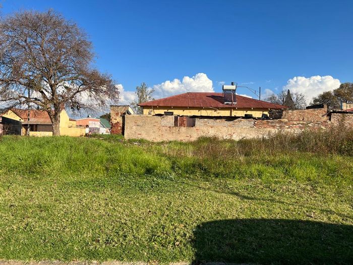 Property #2150240, Vacant Land Residential pending sale in Vrededorp