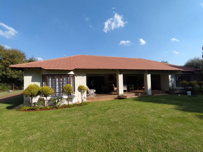 Property #2222113, House for sale in Pretoria North