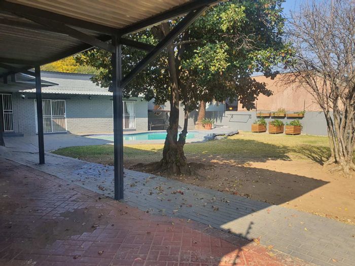 Spacious 4-Bedroom House with Pool and Double Garage in Brackendowns - For Sale