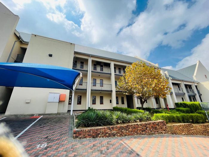 Property #2232705, Apartment rental monthly in Rivonia