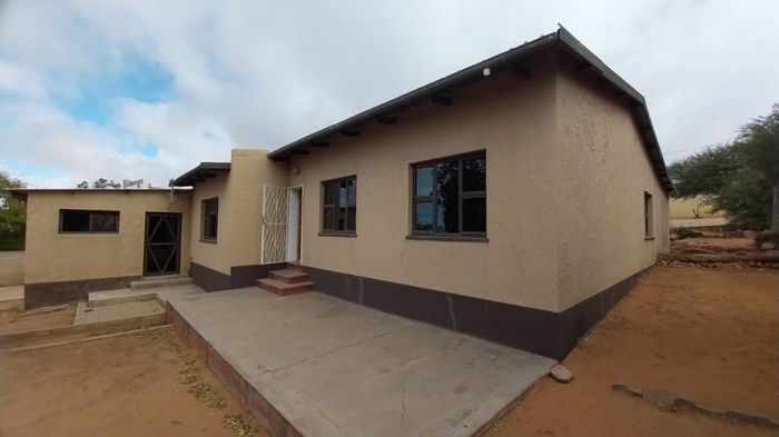 Property #2396864, House For Sale in Okahandja Central