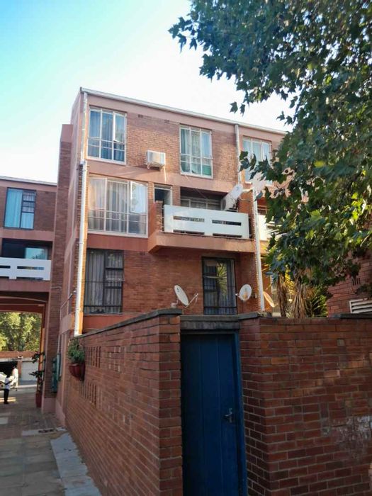 Property #2216524, Apartment for sale in Jeppestown