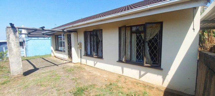 Property #2192255, House sold in Newlands West
