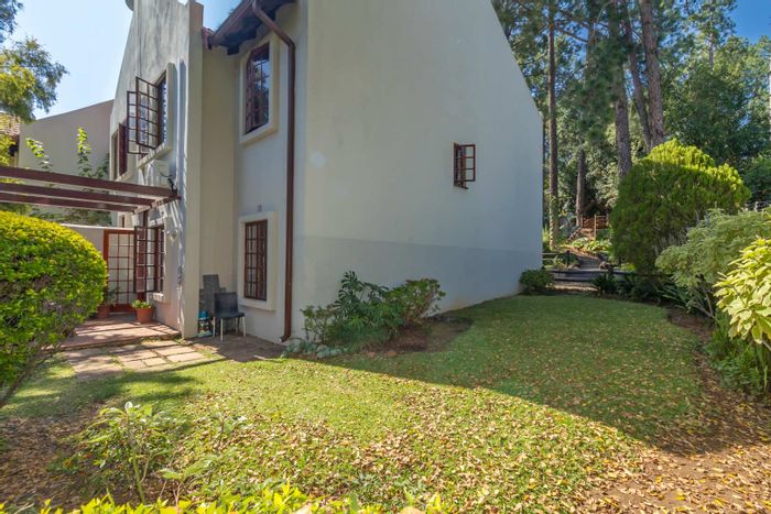 Bryanston Townhouse For Sale: 3 beds, pool, play area, large garden, inverter option.